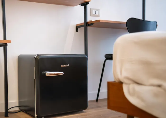 Il Colibri Πανσιόν