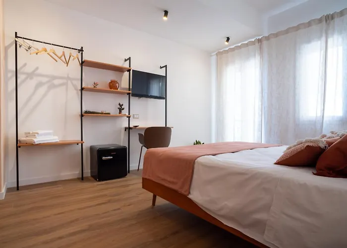 Il Colibri Πανσιόν